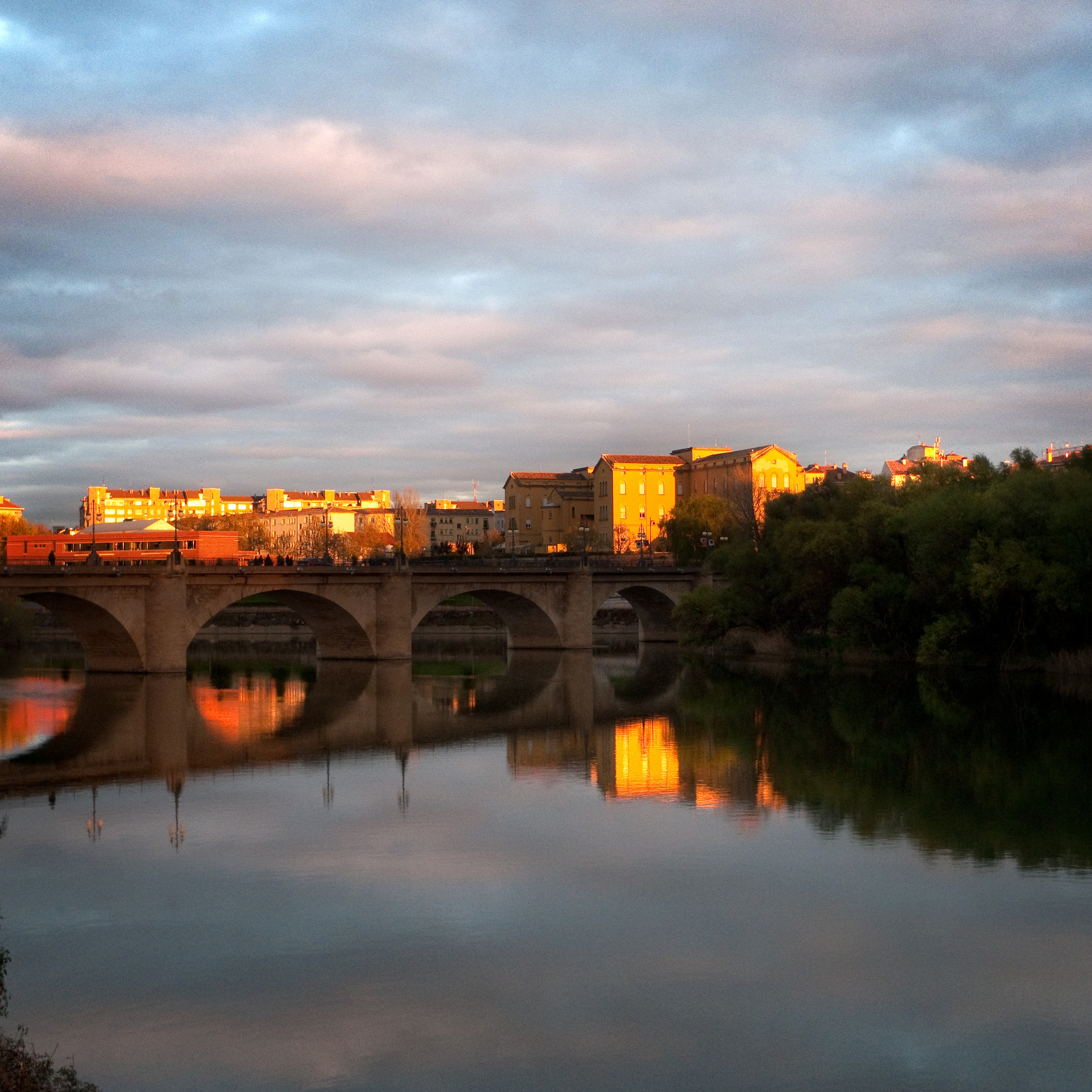 Puente Piedra Logroño Roberto | Camino De Santiago Bike Rental &Amp; E-Bike Hire -Spain/Portugal